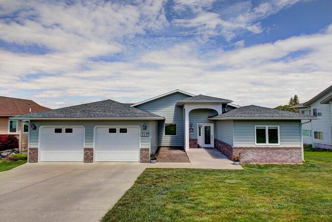 Building Photo - 111 Orchard Park Ln