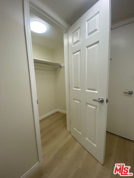 Photo - 7045 Hawthorn Ave Unit 207