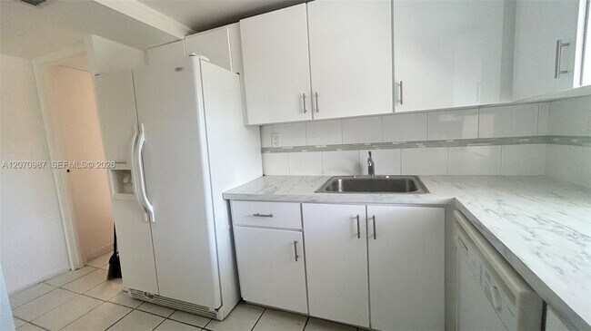 Photo - 210 172nd St Unit 228