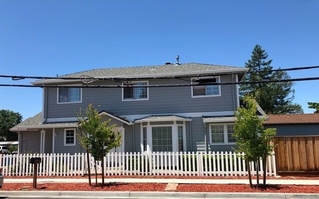 Building Photo - Cupertino Schools!
