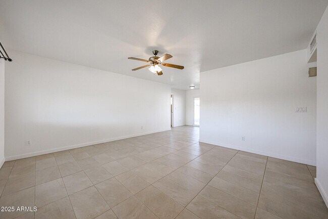 Photo - 7208 W Vogel Ave