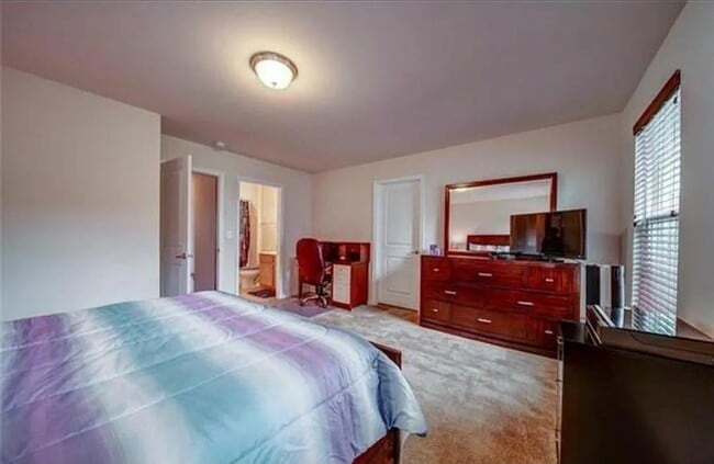 Building Photo - 7541 Red Mulberry Way Rental