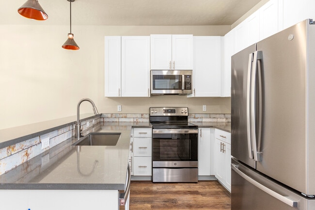 Photo - Five Mile Crossing Townhomes