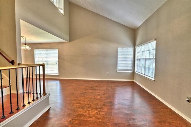 Building Photo - 9206 Prairie Trails Dr