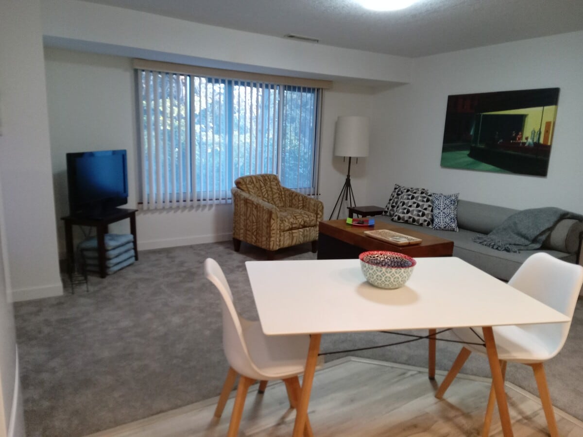 Photo - 2307 NW Juniper St Unit #2
