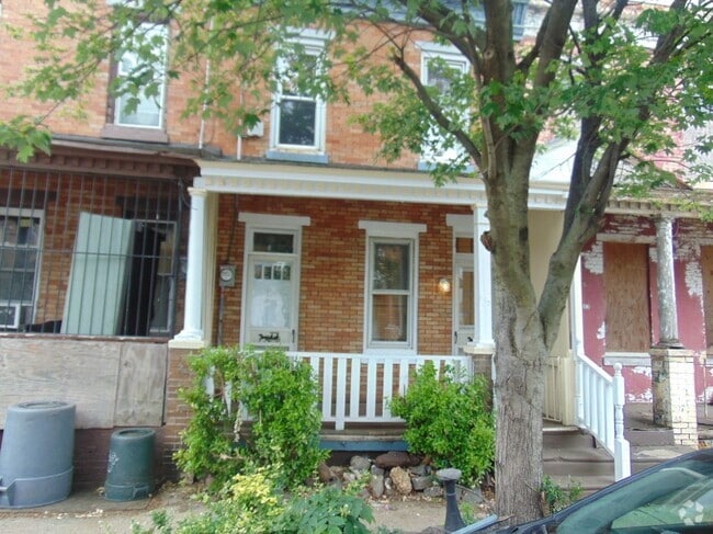 Building Photo - 805 Princeton Ave Rental