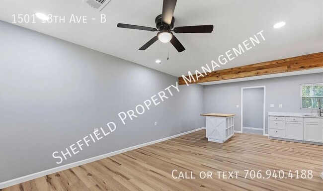 Photo - 1501 18th Ave