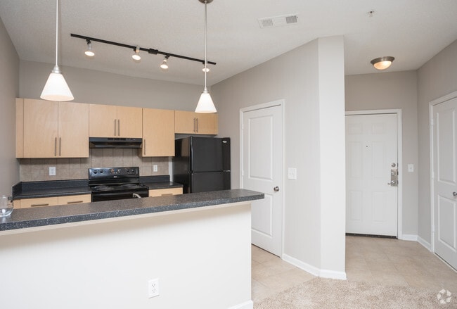 1BR, 1BA - 817 SF - Perimeter Gardens at Georgetown