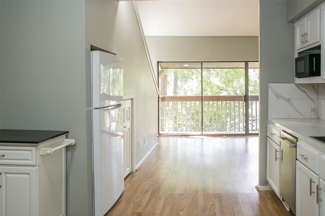 Photo - 12900 Walden Rd Unit 220B