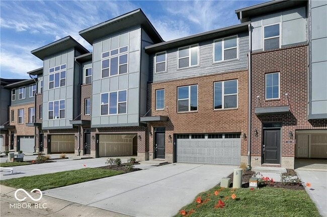 Building Photo - 8238 Bostic Dr