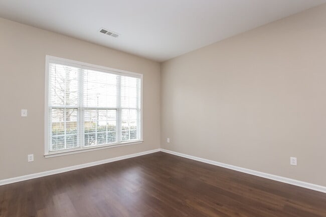 Photo - 3670 Azurite St