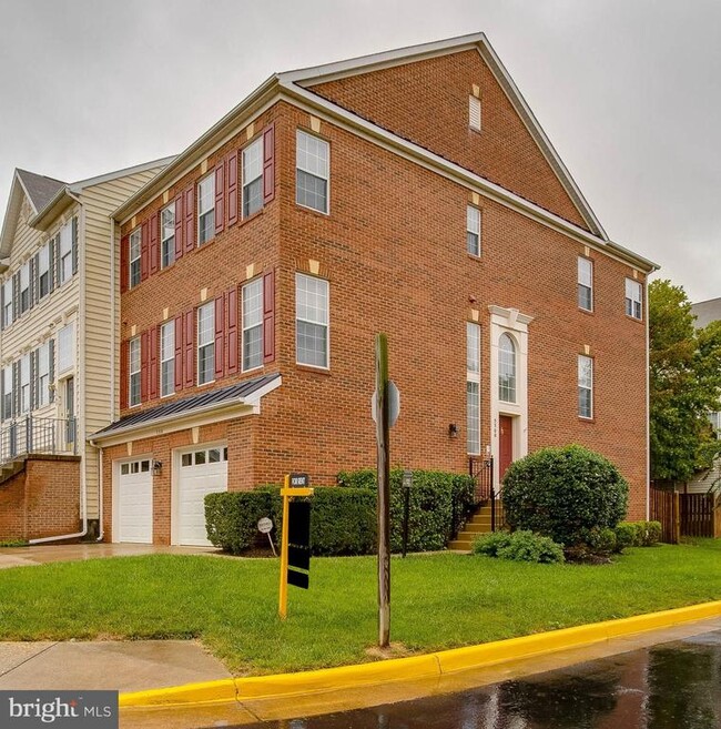 Photo - 5300 Sandyford St Townhome