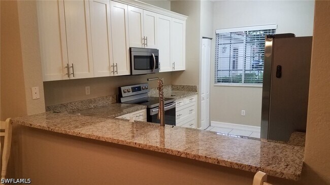 670 Luisa Ln Unit 807-1