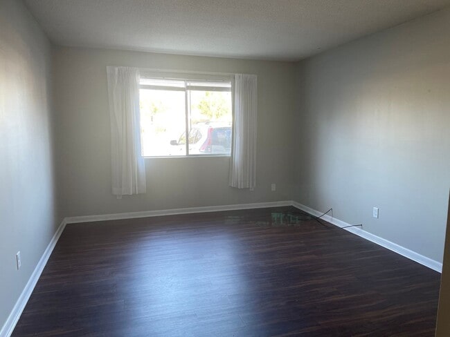 Photo - Check Out This 2BD/1B Apartment in Hahira Unit 924 - A