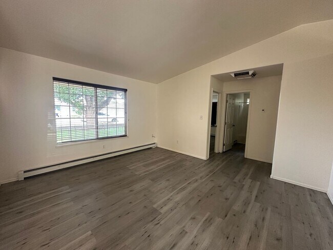 Photo - Residential Living