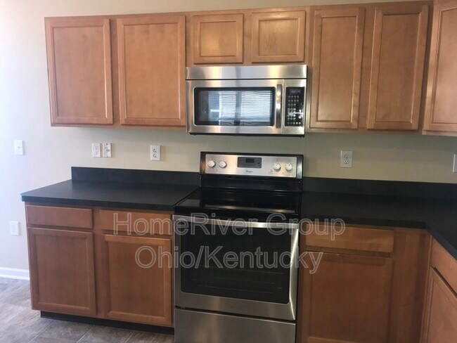 Photo - 5679 Marshfield Dr