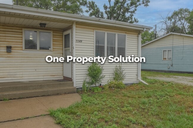 Photo - 1149 Logan St