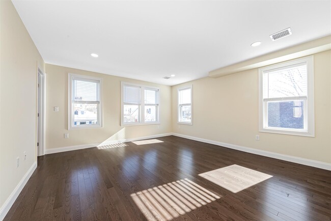 Photo - 230 Fulton St Condo Unit 1