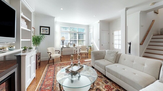 Photo - 176 Raymond St Unit 176