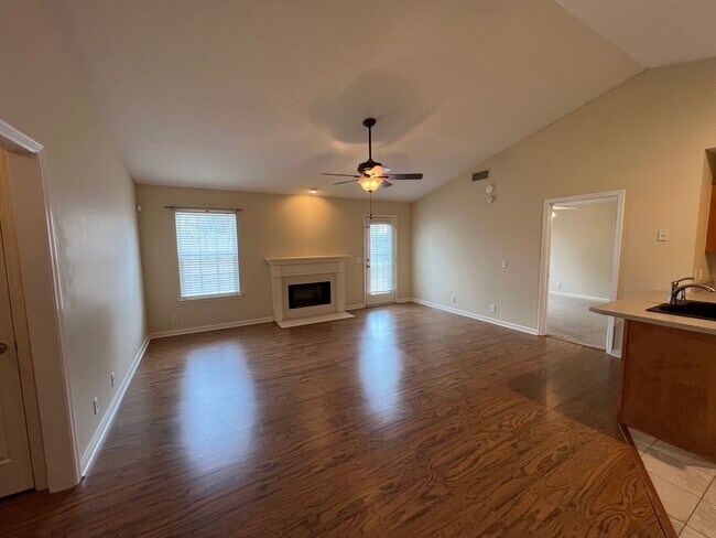 Photo - Available Now 3 BR 2 Bath Home in Lavernge with Fenced in Backyard!