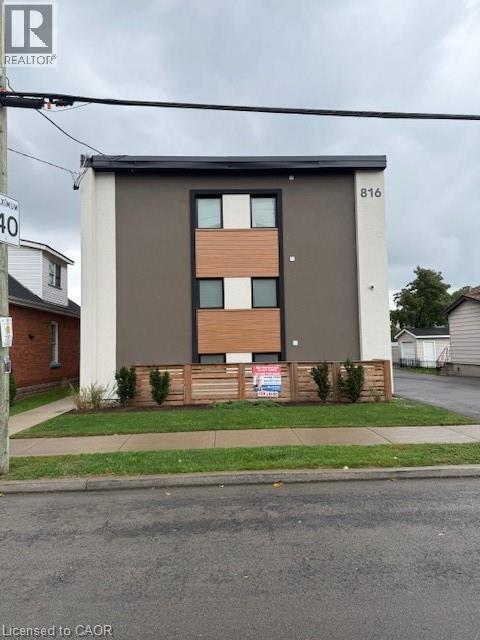 Photo - 816 Concession St Unit 1