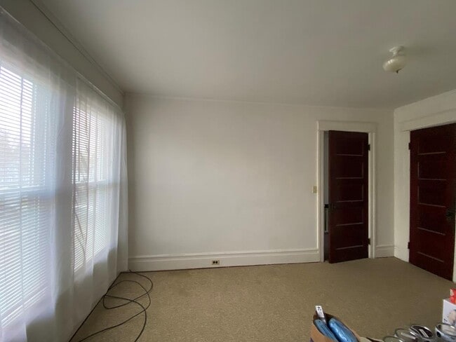 Photo - 306 Steuben St