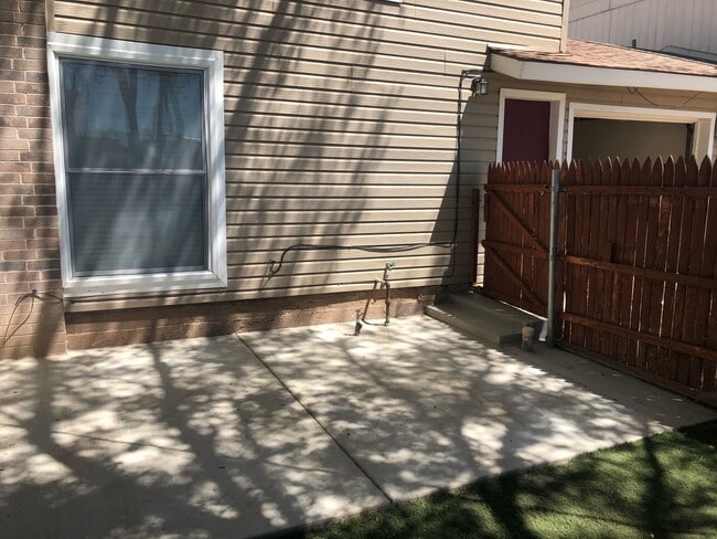 Photo - 24 Cherrywood Square Townhome