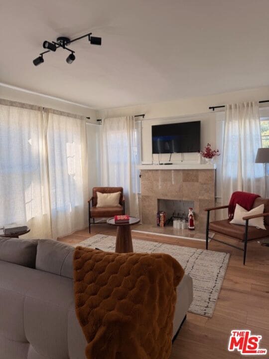 Photo - 510 N St Andrews Pl