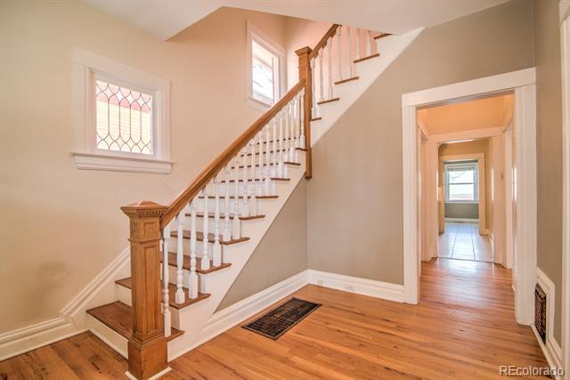 Photo - 86 S Pearl St