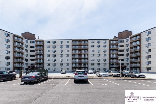 Photo - 151 Coolidge Ave Unit 303
