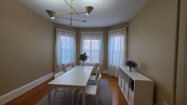 Photo - 50 Temple St Unit 49-1