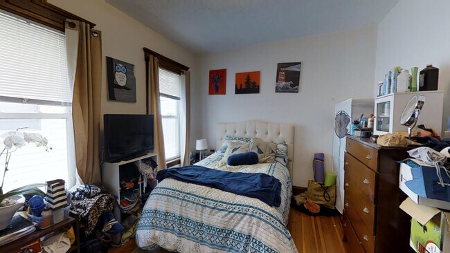 223 Holland St Unidad 2