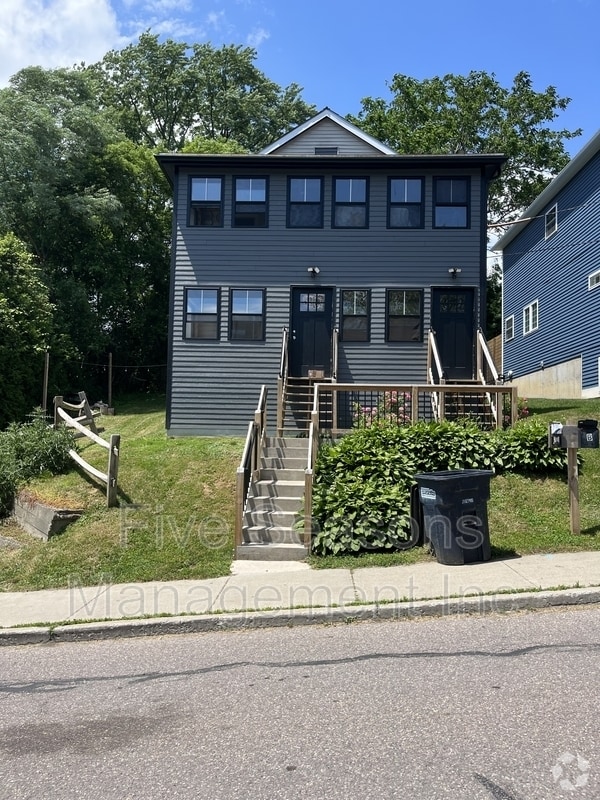 Building Photo - 60 Franklin St Unit A Rental