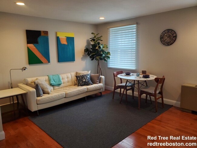 Photo - 20 Bowdoin St Unit 3