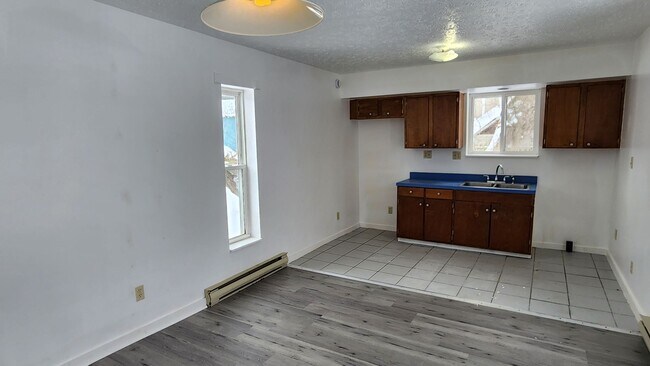 Photo - 34 Armstrong St Unit Apartment 34 1/2