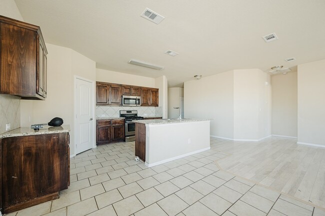 Photo - 6919 Kate Reed Dr