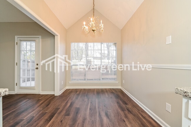 Photo - 3431 Hollow Oak Dr