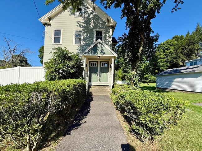 Building Photo - 81 South St Unit 1