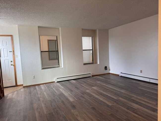 Photo - Sunny and Cute 2 Story, 2Bed, 1.5Bath Townhouse in Grand Junction!!!!