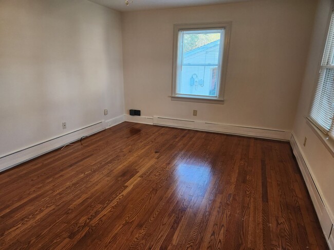 Photo - 3 Bed 1 bath Rancher-Kenbridge/Blackstone