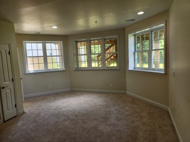 Photo - 14194 Platinum Dr