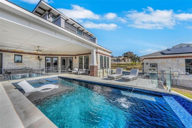Photo - 105 Willow Hill Dr House