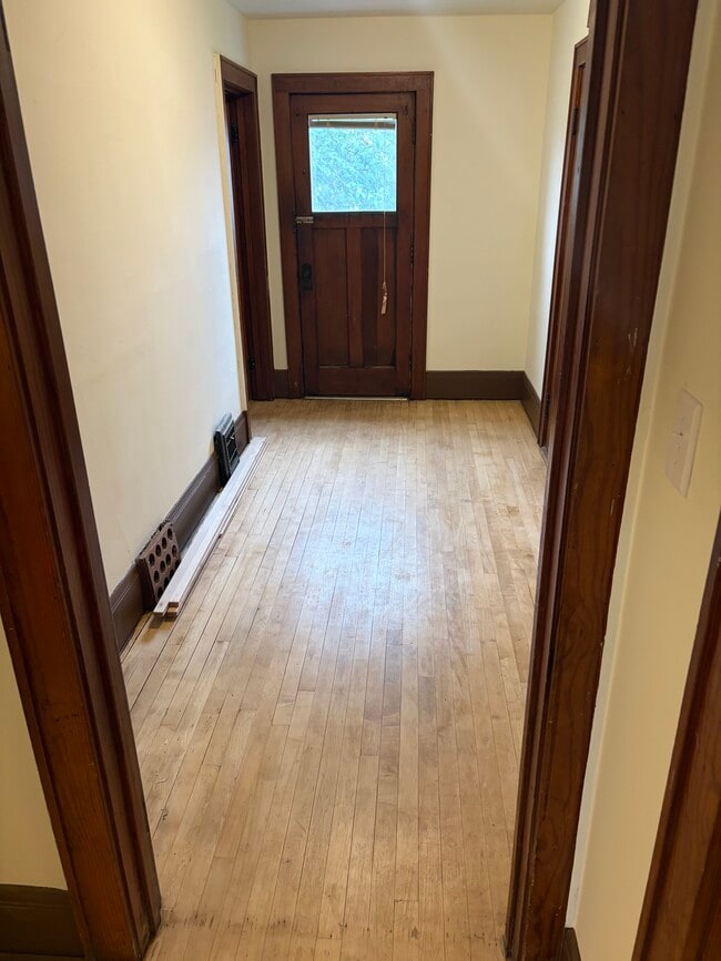 Photo - 1434 S 56th St Unit 1434 Upper