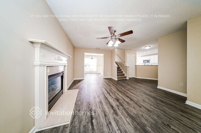 Photo - 204 Revolutionary Dr