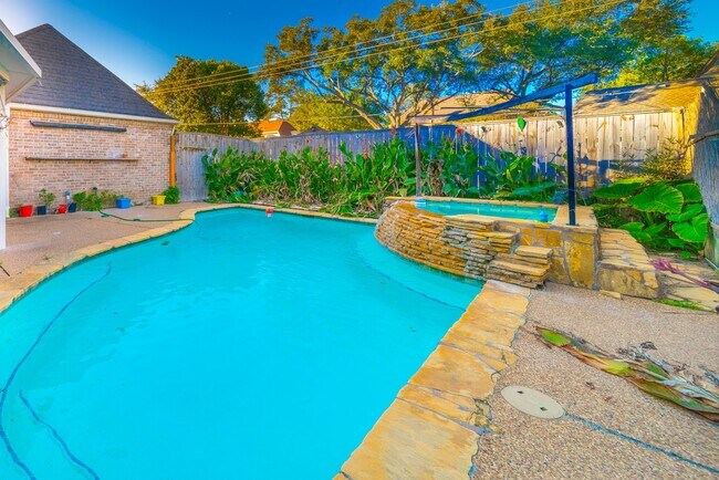 Photo - 15738 Fleetwood Oaks Dr