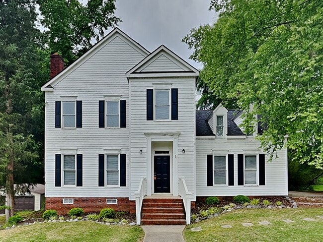 Building Photo - 180 Riverbirch Dr SE Rental