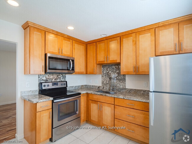 Building Photo - 676 Johanna Ave Unit 2 Rental