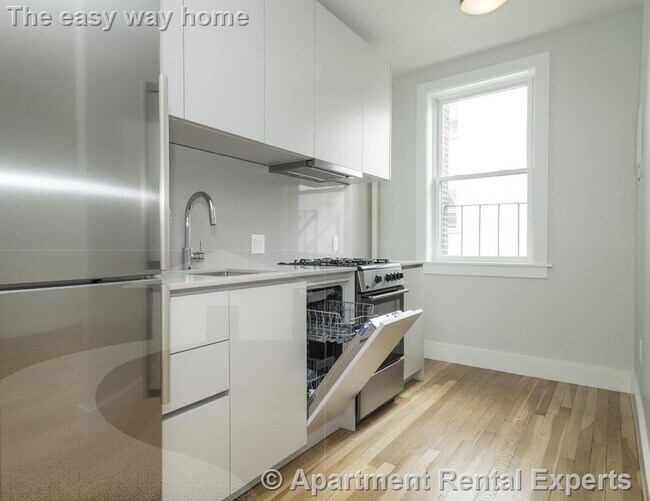 Photo - 136 Highland Ave Unidad #12