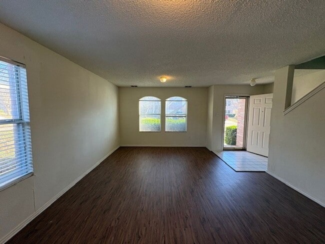 Photo - 2 Story Home with Great Floor Plan