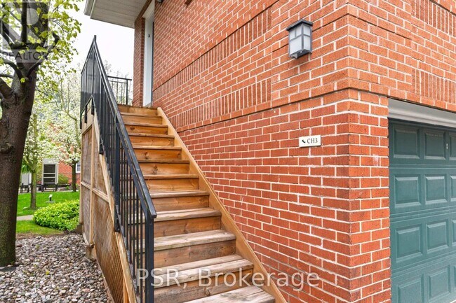Photo - 1355 Bayview Ave